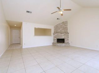 6115 Briar Glade Dr, Houston, TX 77072