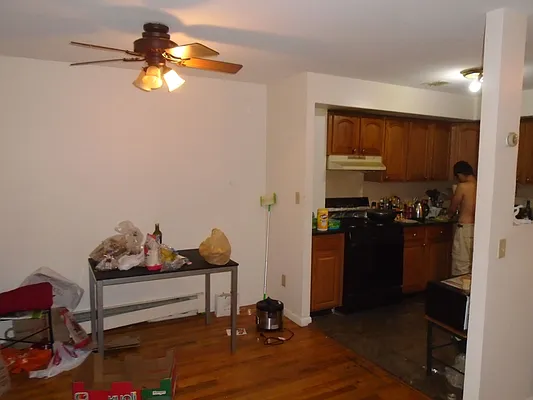 Rented by 18 REALTY | media 14