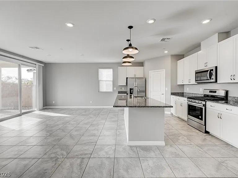 2944 Aragon Terrace Way — Photo 14