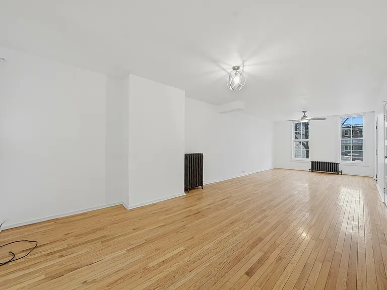 49 Trinity Pl #1 — Photo 8
