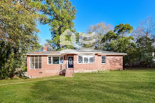 3869 Woodland Dr Photo 1