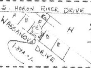 Wassenova, South Rockwood, MI 48179