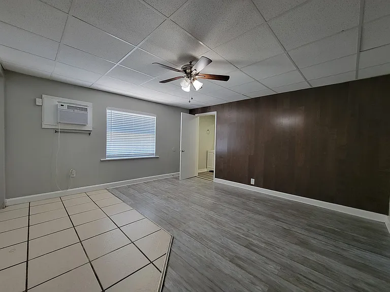 807 9th Ave N #2 — Photo 3