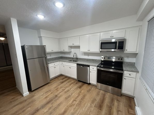 1021 N Christina Ave APT B