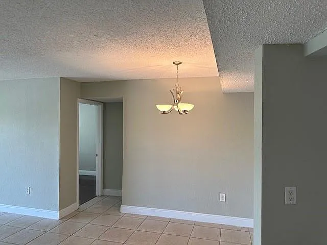 2 bed, 2.0 bath, 1252 sqft, $2,000 — Photo 3