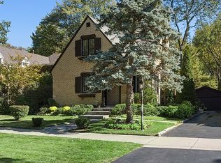 6521 N Ponchartrain Blvd, Chicago, IL 60646