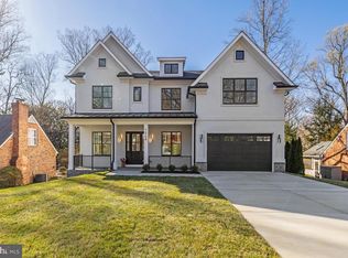 7008 Amy Ln, Bethesda, MD 20817