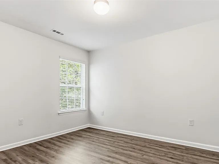 4148 Long Arrow Dr — Photo 11