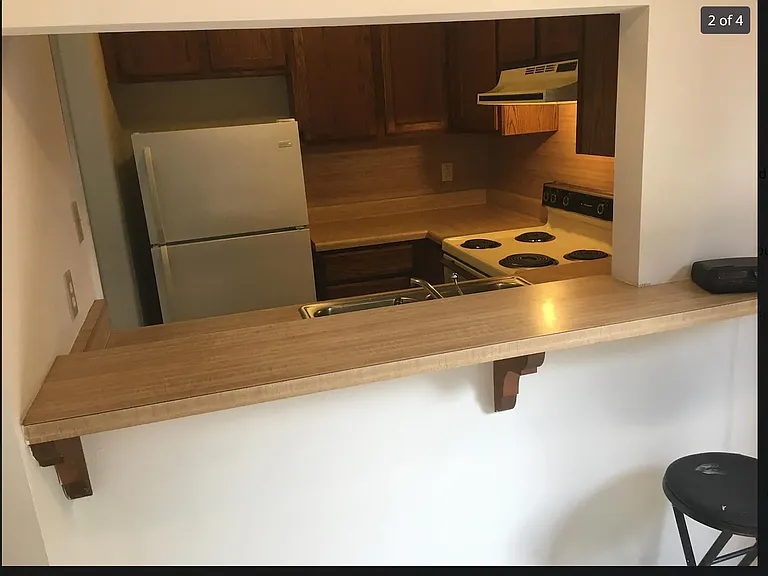 1008 Carlton Ave #D — Photo 3