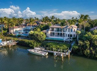 65 Lighthouse Point Dr, Longboat Key, FL 34228