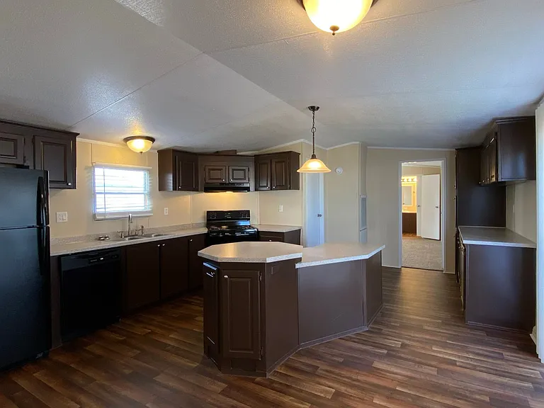Lakewood Estates (TX) — Photo 45