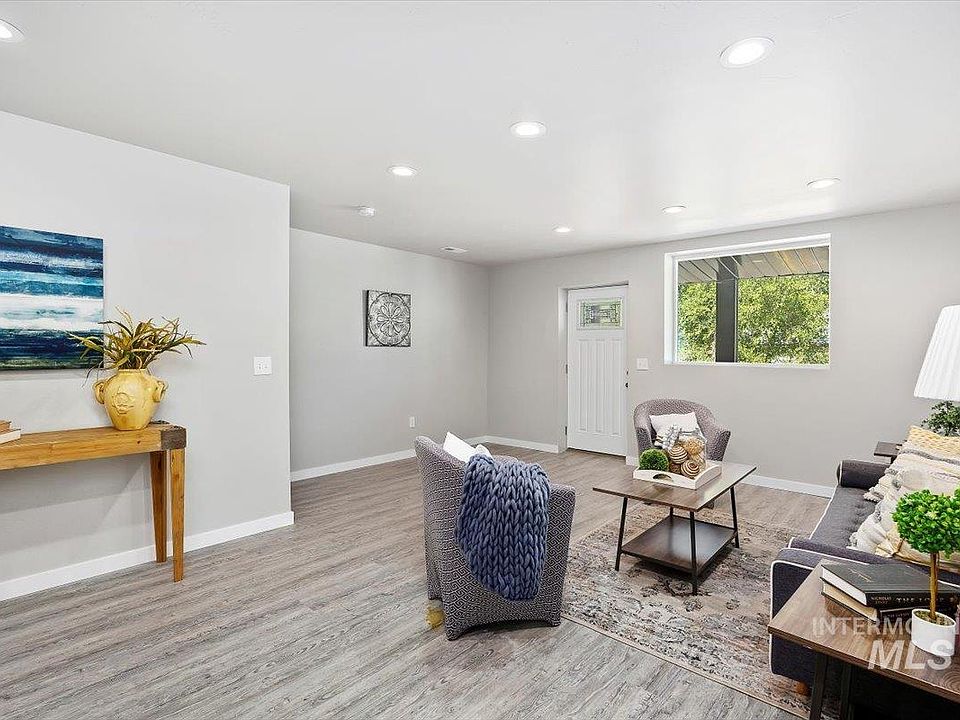 201 E 6th 2 Rupert Rupert ID Zillow