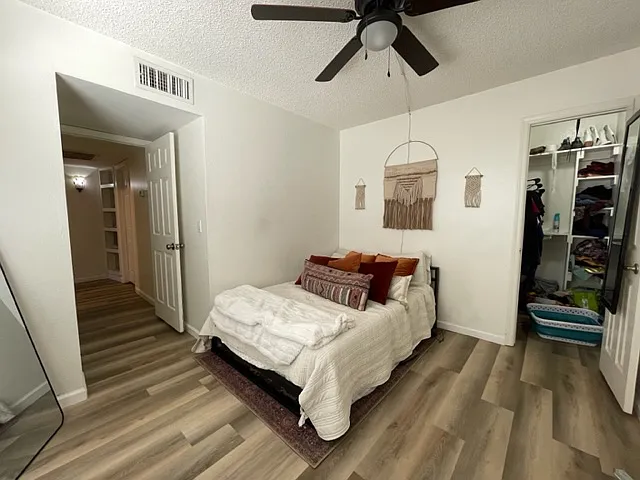 820 W University Dr #2 — Photo 8