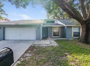 8008 Hearthstone Ct, Tampa, FL 33615
