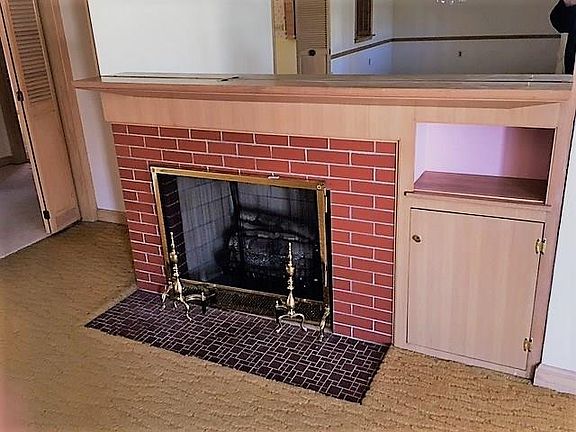 2nd image of 102 Garden Hills Dr