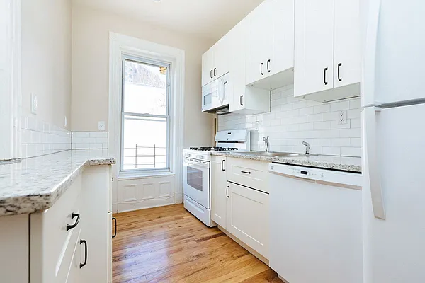 Rented by Ellison Homes Corp. | media 12