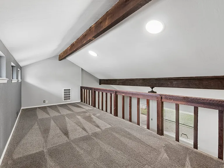 1308 Kelly Park Rd — Photo 37