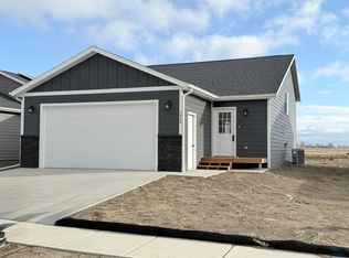 3924 Haralson Ln, Rapid City, SD 57703