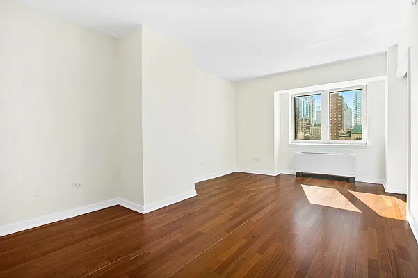 Rented by Corcoran | media 11