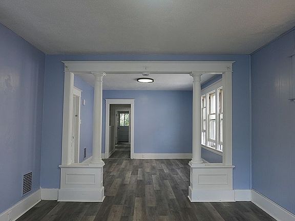 5th image of 309 Furman St