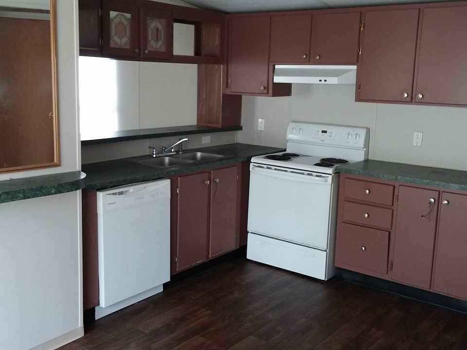 2nd image of 4054 Birch Dr
