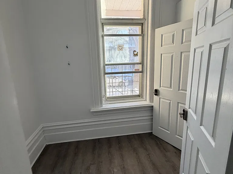 119 Daly Ave #4 — Photo 2