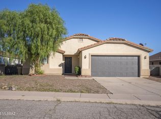 405 Camino Dona Cydney, Nogales, AZ 85621