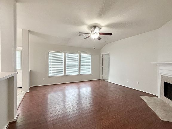 5th image of 12404 Shady Brook Dr