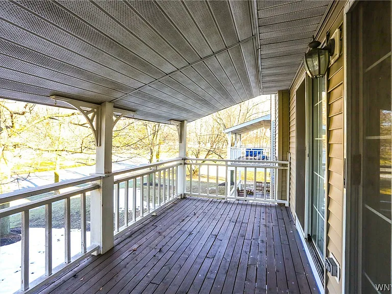 1250 Youngs Rd #H — Photo 9