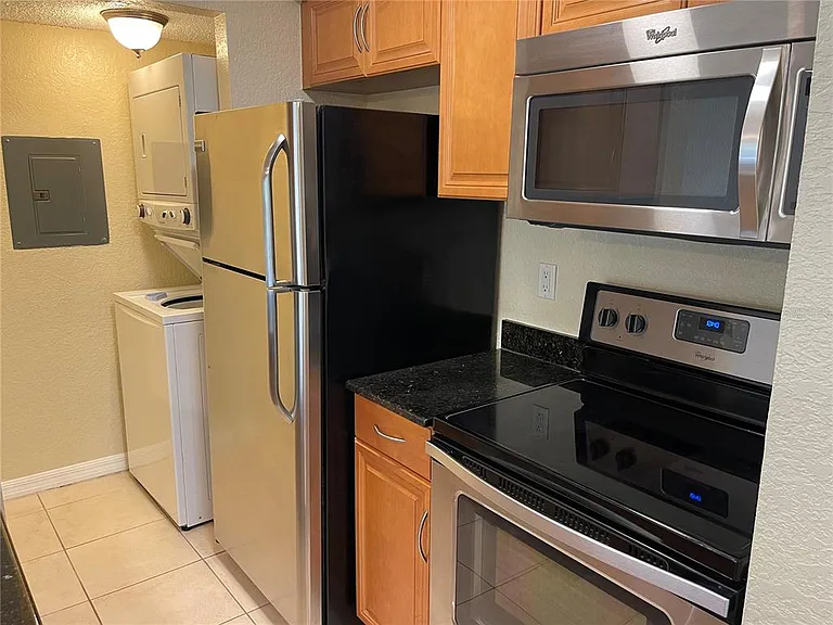 500 Belcher Rd S #18 — Photo 5