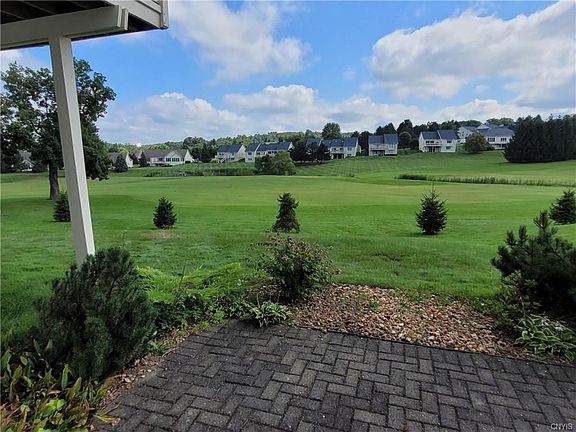 5th image of 6090 Bay Hill Cir