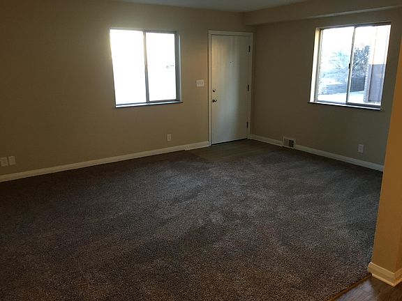 3rd image of 108 Lewis Ave APT 2