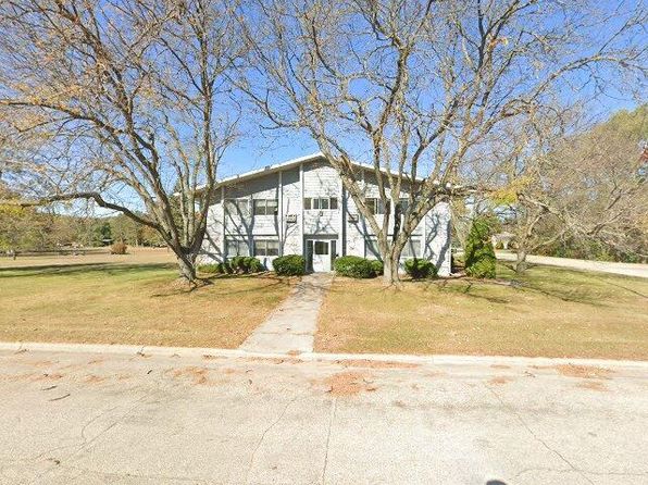 410 W Maple St #6