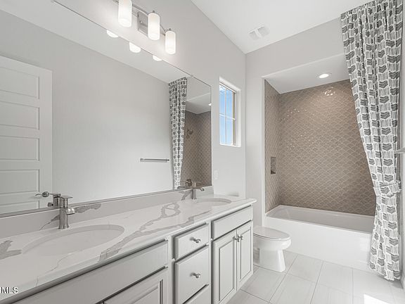 3rd image of 22673 E SAN TAN Boulevard
