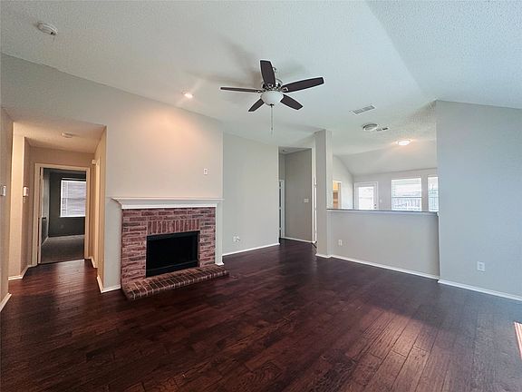 2nd image of 2432 Spoonbill Ct