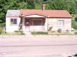 1122 Ravine St, Homestead, PA 15120