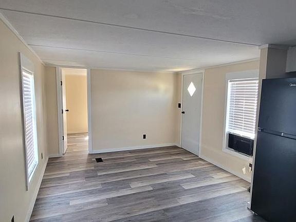 4th image of 145 Fishing Creek Ln