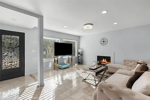 4700 Topanga Canyon Blvd Photo 1