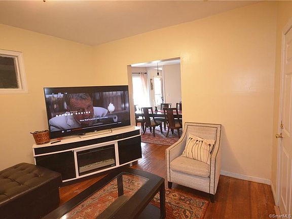 5th image of 1539 Fairfield Ave