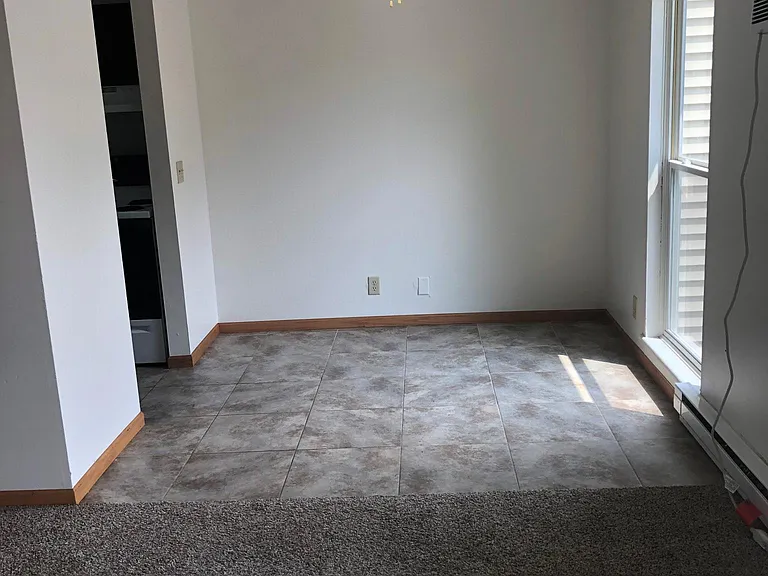 1005 Quail Dr #204 — Photo 4