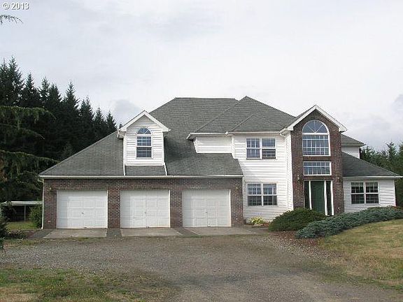 3rd image of 9900 NE 322nd St