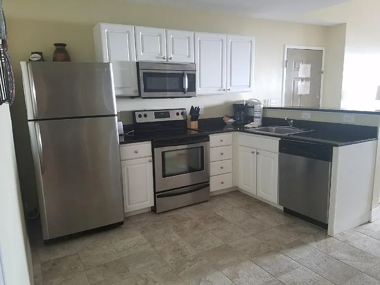13235 Gulf Blvd #609 — Photo 10