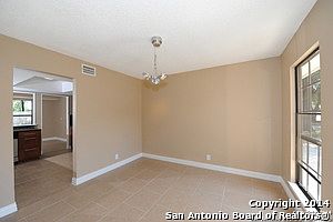 3rd image of 2219 Shady Rock Cir