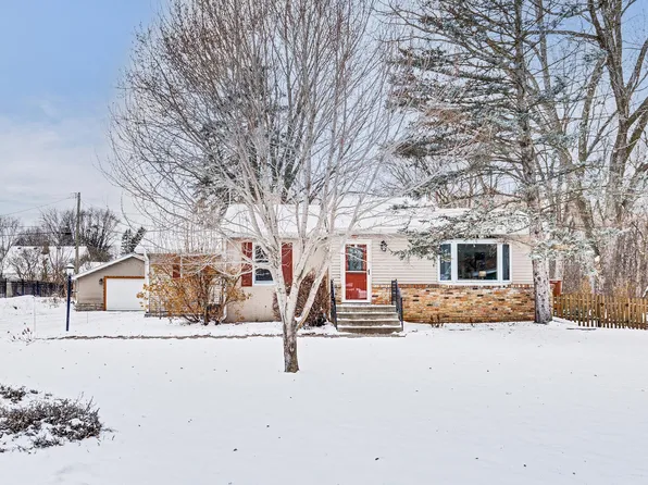 2029 Hazelwood St, Saint Paul, MN 55109