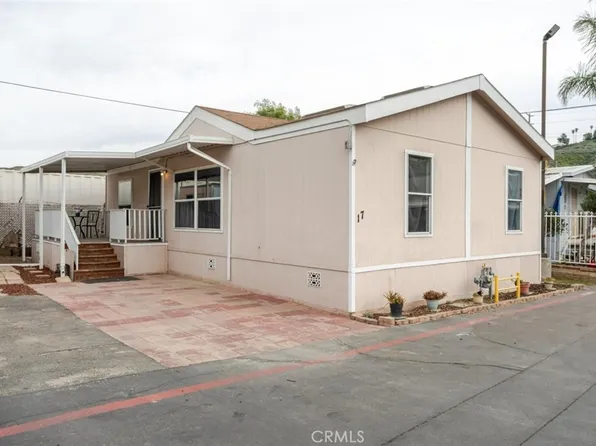 17197 Sierra Hwy #17, Canyon Country, CA 91351