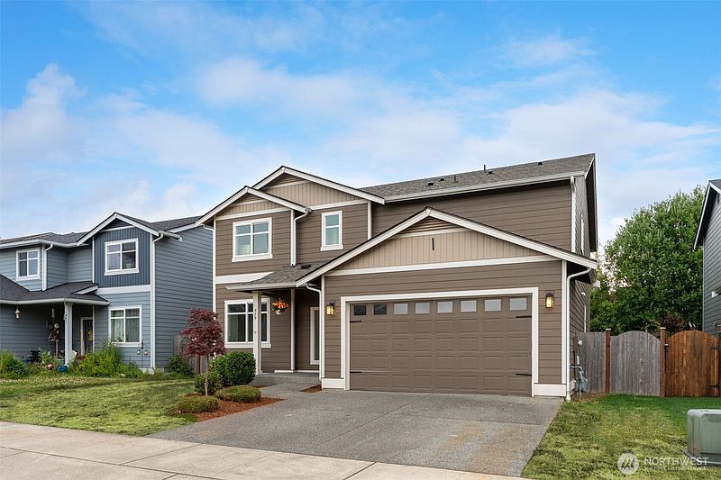 4th image of 919 Joan Drive