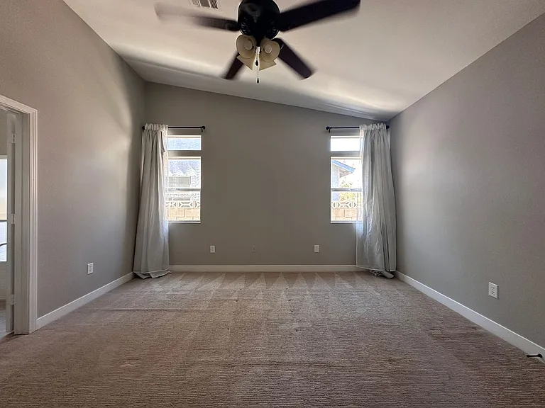 8256 Lone Feather Ln — Photo 7