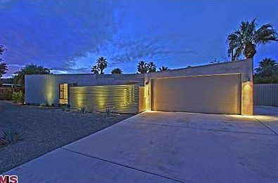 3rd image of 566 E Lindsey Dr
