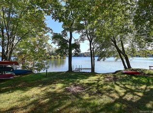 39 Lakeside Dr, Andover, CT 06232