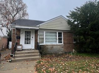 5243 Greenleaf St, Skokie, IL 60077